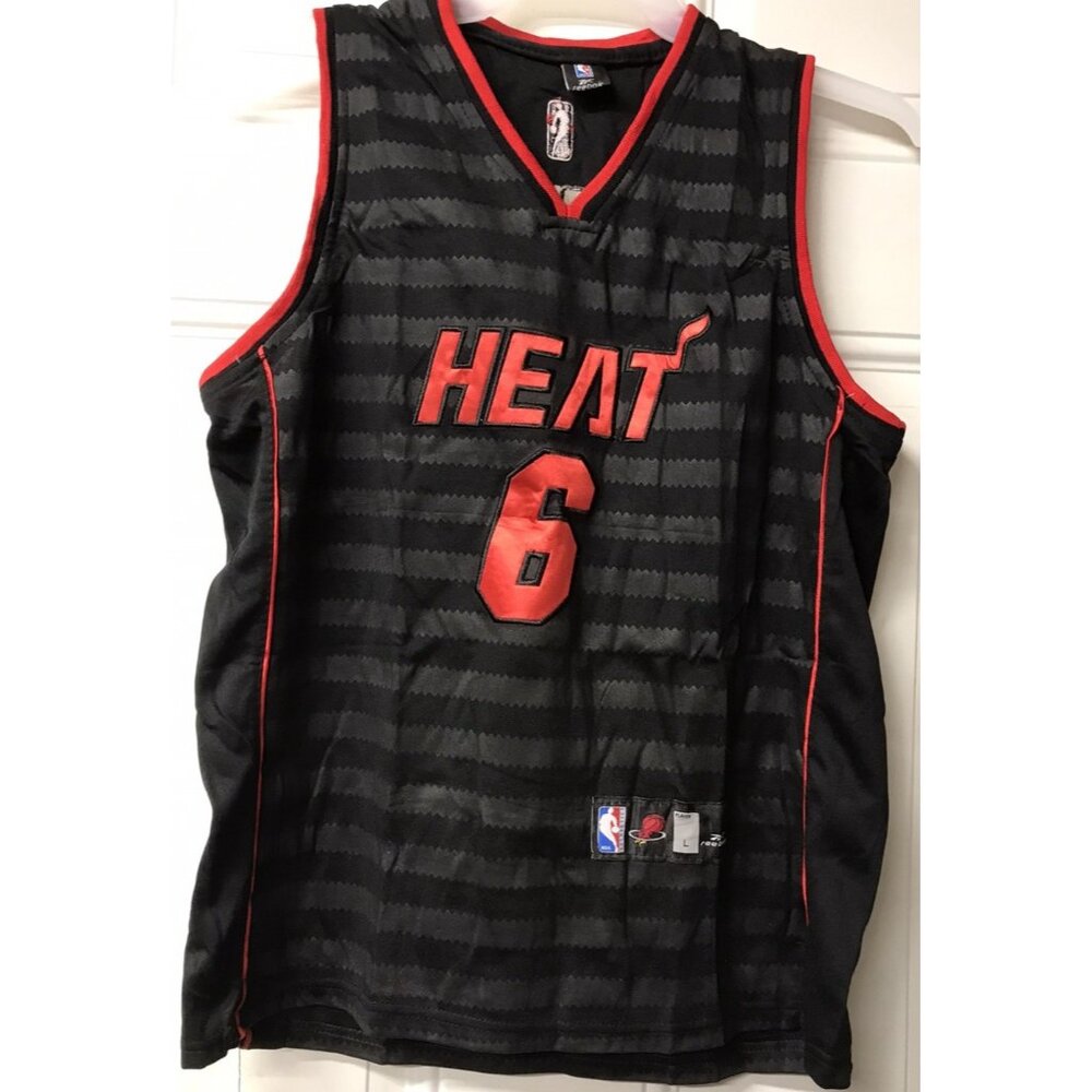 adidas LEBRON JAMES Limited Edition MIAMI HEAT Youth NBA Team Swingman JERSEY Lg